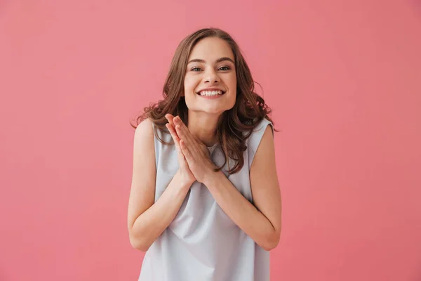 Bild Einer Fröhlichen Jungen Frau Die Isoliert Vor Rosa Hintergrund — Stockfoto