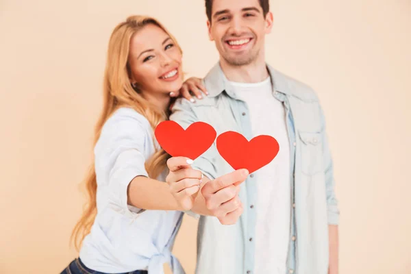 Sløret Foto Unge Romantiske Mennesker Mand Kvinde Grundlæggende Tøj Smilende - Stock-foto