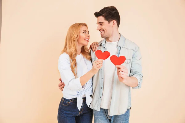 Billede Lykkelige Romantiske Par Mand Kvinde Denim Tøj Kramme Sammen - Stock-foto