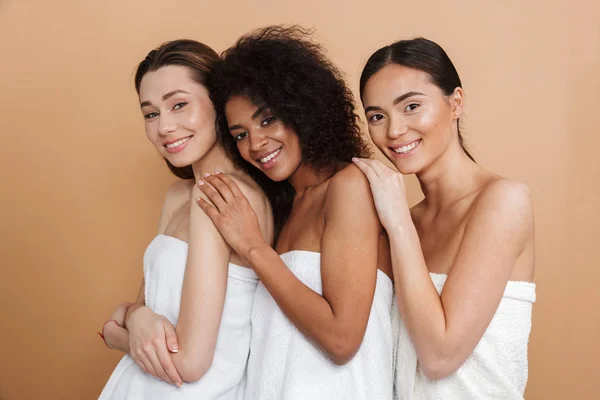 Side View Three Pleased Naked Women Wearing Towels Posing Together — Stock Photo, Image