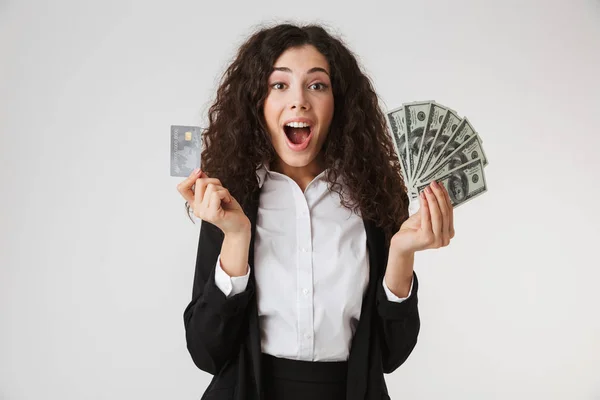 Foto Eccitato Felice Giovane Donna Affari Con Carta Credito Denaro — Foto Stock