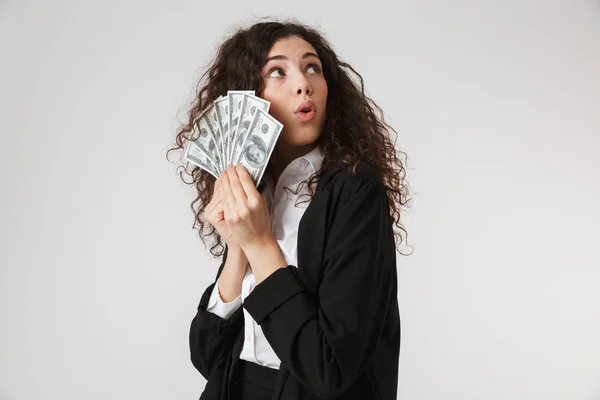 Photo Shocked Young Business Woman Money Isolated White Wall Backgound — Stock Photo, Image