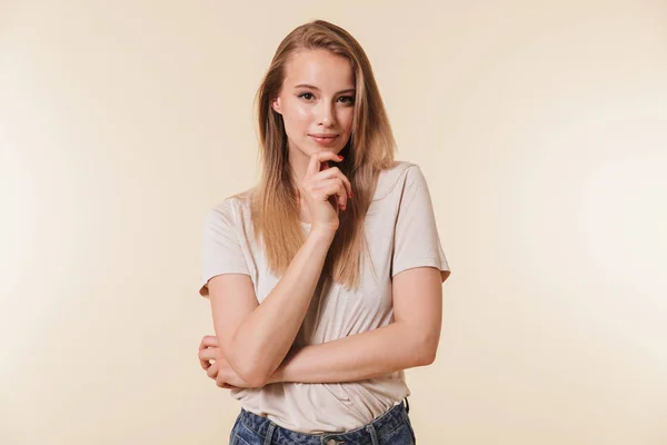 Imagem Bela Mulher Loira Anos Vestindo Camiseta Casual Sorrindo Olhando — Fotografia de Stock