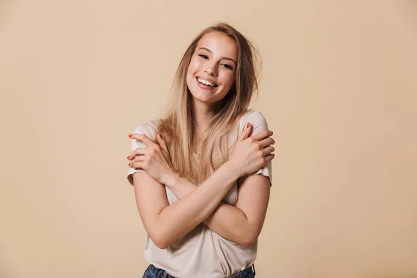 Portrait Happy Casual Girl Looking Camera Isolated Beige Background — Stock Photo, Image
