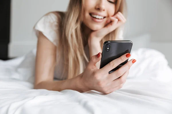 Cropped Photo Cute Beautiful Young Woman Indoors Home Using Mobile — Stock Photo, Image