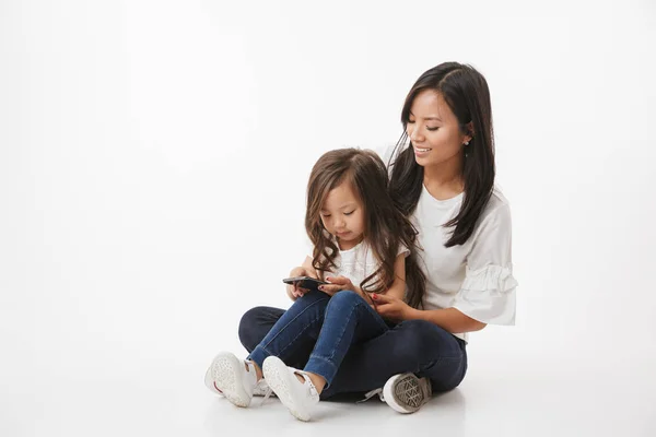 Image Happy Young Asian Woman Mother Her Little Girl Child — Stock Photo, Image