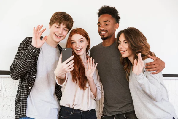 Image Happy Group Friends Students Talking Make Selfie Mobile Phone — Stock Photo, Image