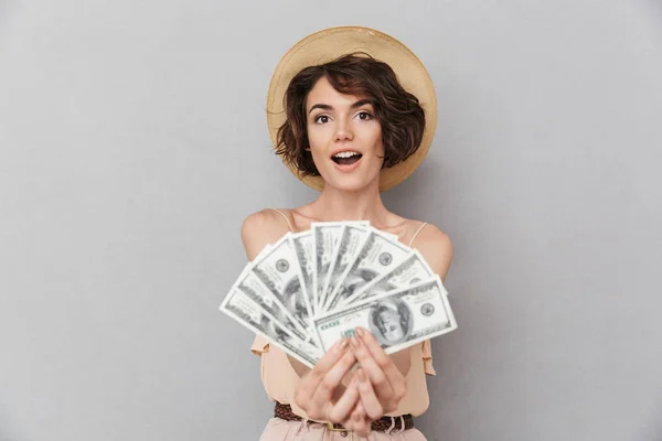 Portrait Excited Young Woman Summer Hat Holding Bunch Money Banknotes — Stock Photo, Image