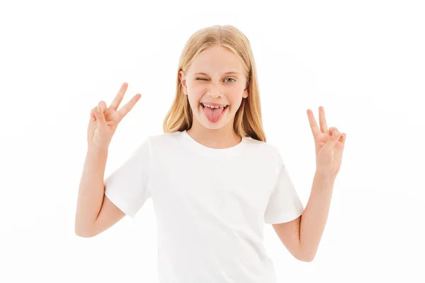 Imagem Menina Bonita Isolado Sobre Fundo Parede Branca Olhando Câmera — Fotografia de Stock