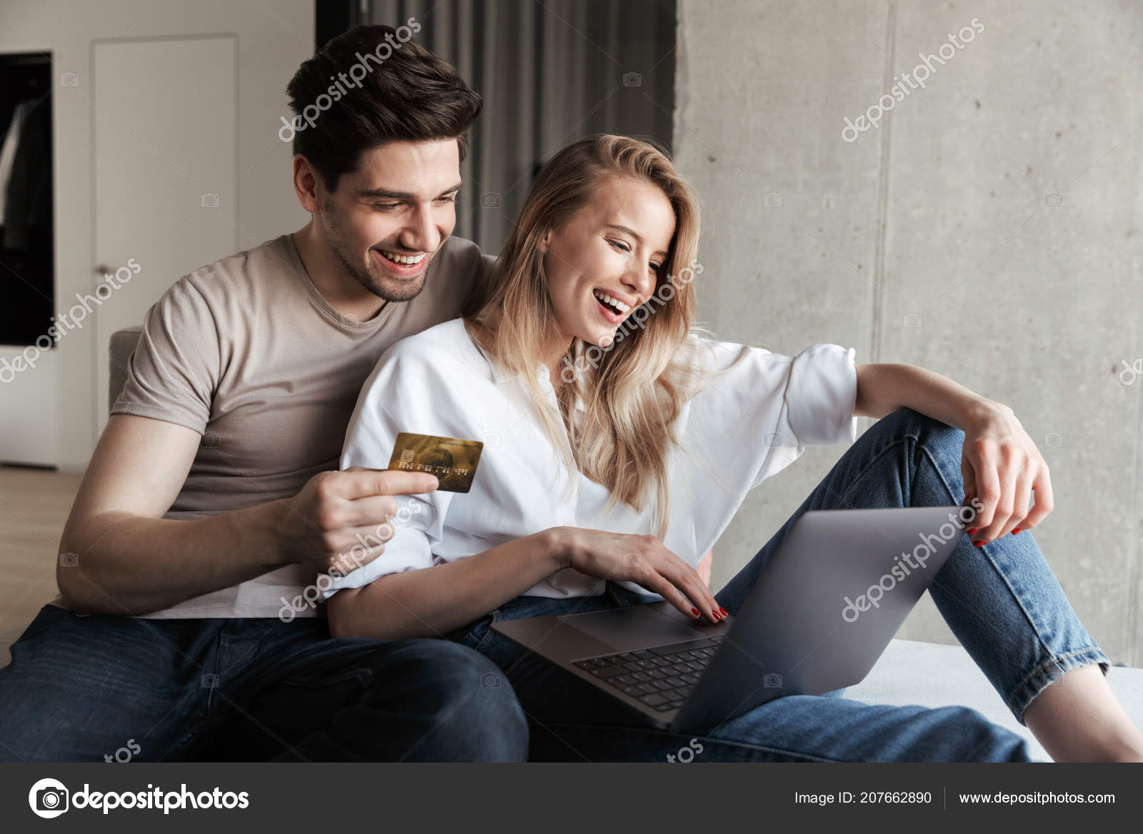 Dating-Jungs, die zu Hause leben