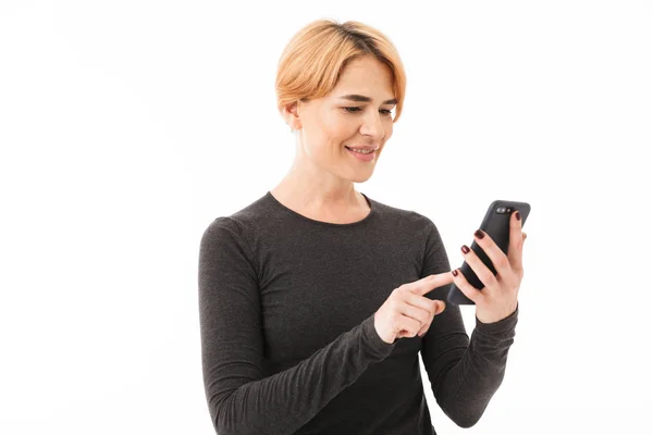 Портрет Счастливой Женщины Йоги Одетой Спортивную Одежду Помощью Мобильного Телефона — стоковое фото