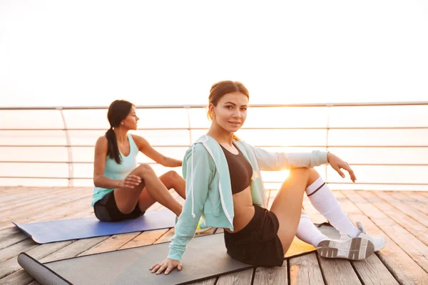 Picture Amazing Young Two Sports Women Friends Outdoors Beach Sitting — Stock Photo, Image