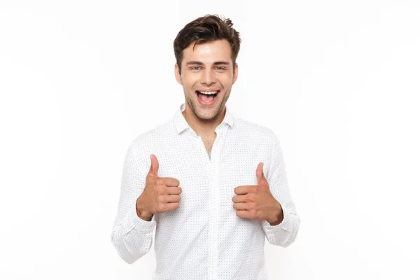 Retrato Jovem Alegre Camisa Isolado Sobre Backgound Branco Mostrando Polegares — Fotografia de Stock