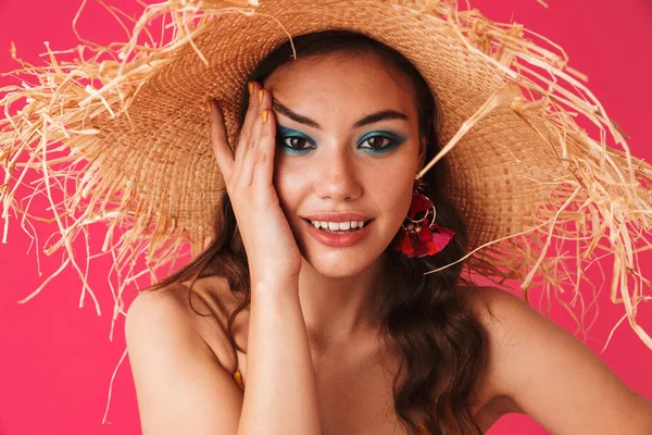 Imagen Cerca Mujer Moda Moda Años Con Sombrero Paja Grande —  Fotos de Stock
