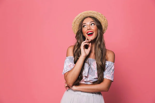 Retrato Mujer Bastante Glamurosa Años Con Sombrero Paja Riendo Mirando — Foto de Stock