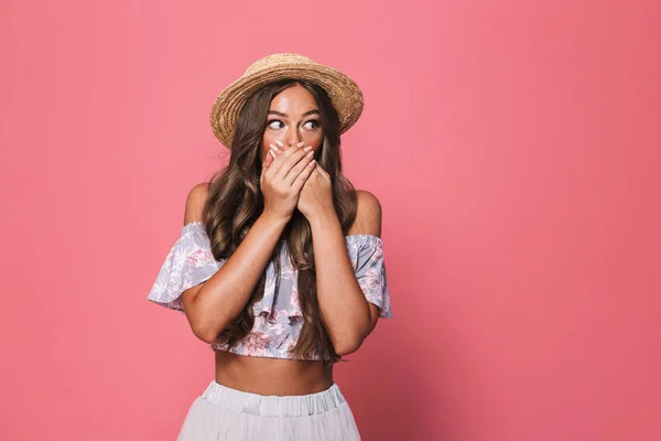 Retrato Mujer Seria Silenciosa Años Con Sombrero Paja Mirando Lado — Foto de Stock