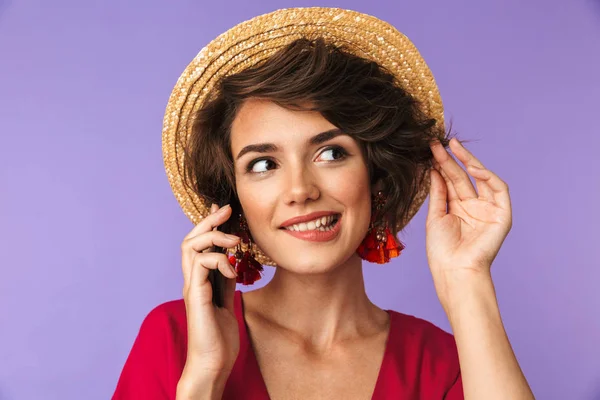 Smiling Pretty Brunette Woman Dress Straw Hat Talking Smartphone Looking — Stock Photo, Image