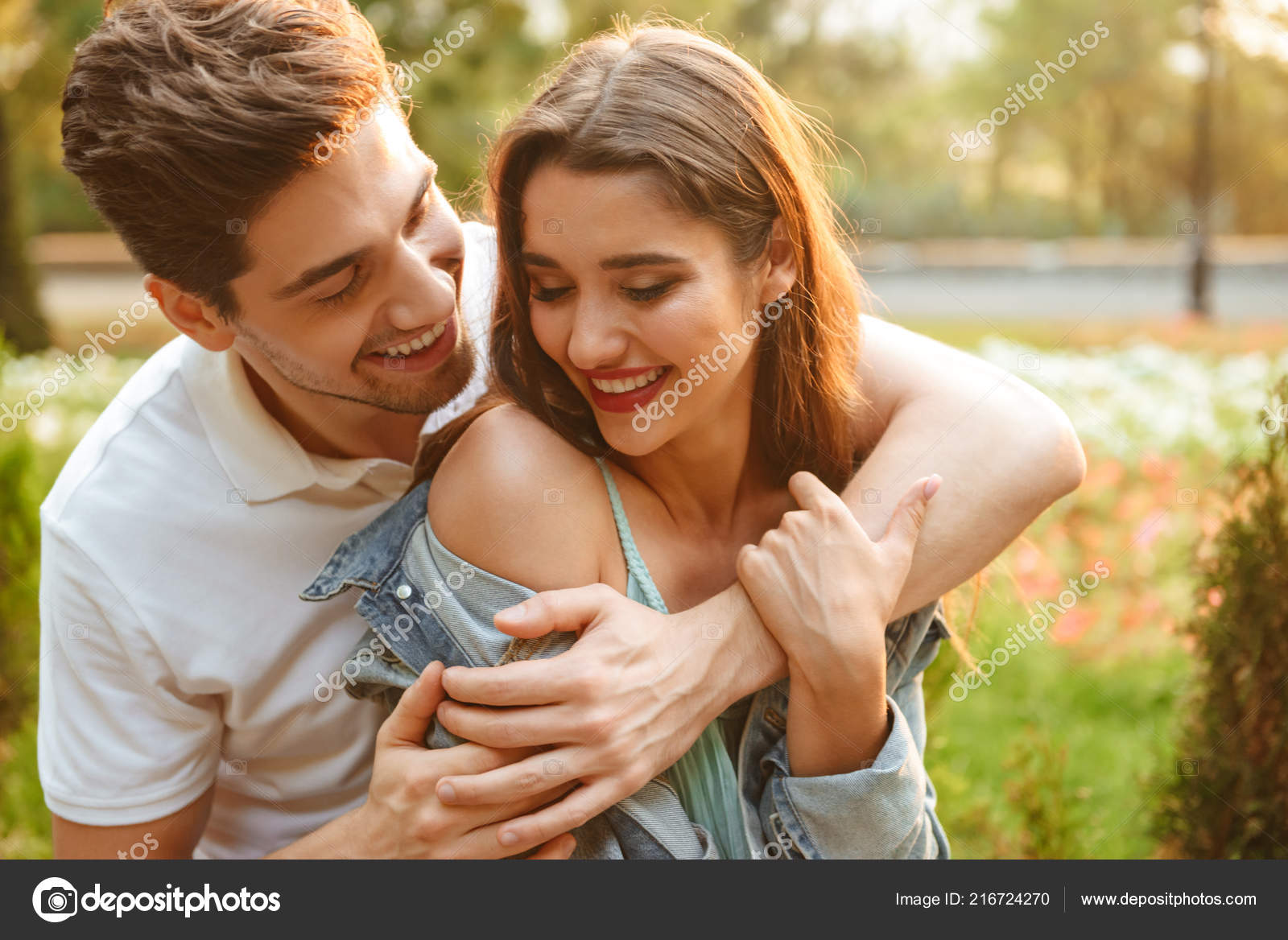 hug avenue társkereső
