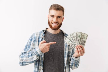 Para banknot, işaret gösterilen beyaz üzerinde izole bir neşeli Genç sakallı adam ayakta portresi