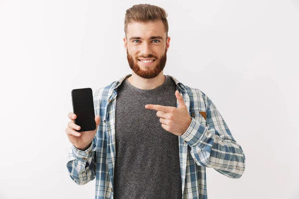 Retrato Jovem Barbudo Confiante Isolado Sobre Branco Mostrando Telefone Celular — Fotografia de Stock