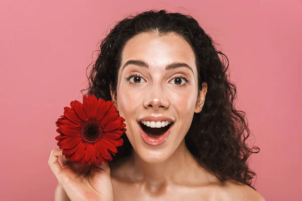 Foto Belleza Mujer Semidesnuda Con Cabello Largo Sin Maquillaje Sosteniendo —  Fotos de Stock