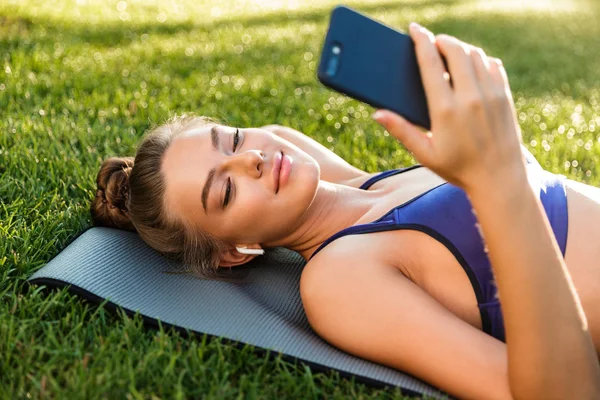 Kant Weergave Portret Van Een Meisje Van Mooie Jonge Fitness — Stockfoto