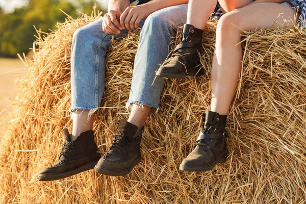 Cropped Photo Stylish Man Woman Sitting Big Haystack Golden Field — Stock Photo, Image