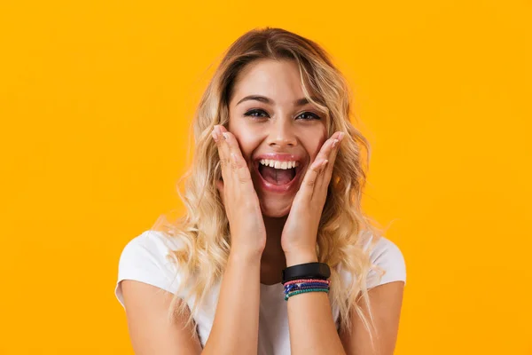 Photo Excited Blond Woman Basic Clothing Screaming Touching Face Isolated — Stock Photo, Image