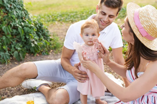 Smiling Young Family Little Baby Girl Spending Time Together Park — Stock Photo, Image