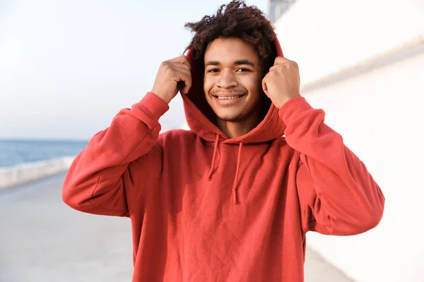 Image Young Sports African Guy Outdoors Beach Looking Camera — Stock Photo, Image