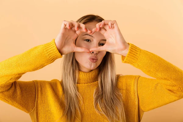 Portrait Cute Young Woman Dressed Sweater Standing Isolated Yellow Background — Stock Photo, Image