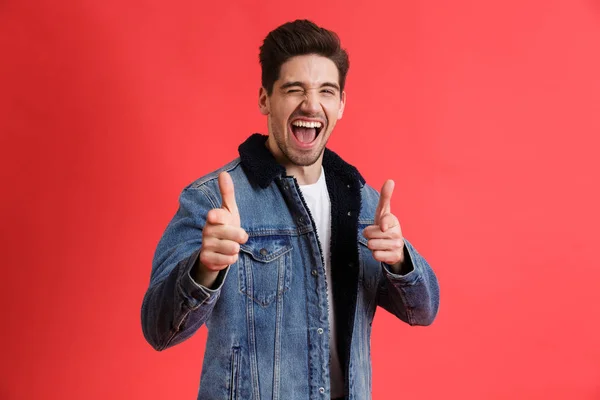 Retrato Joven Alegre Vestido Con Chaqueta Mezclilla Pie Aislado Sobre — Foto de Stock