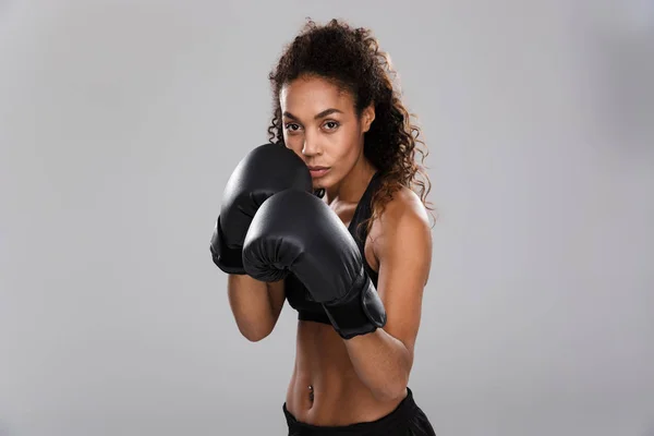 Beautiful African Sportswoman Isolated Gray Background Doing Exercises Boxing Gloves — Stock Photo, Image