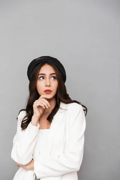 Portrait Pensive Young Woman Wearing Beret Standing Isolated Gray Background — Stock Photo, Image