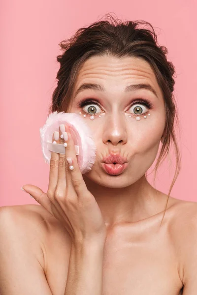 Beauty Portrait Attractive Young Topless Woman Using Powder Puff Isolated — Stock Photo, Image