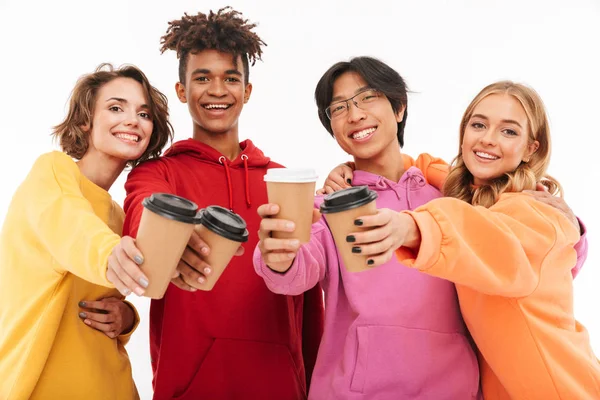 Grupo Adolescentes Alegres Aislados Sobre Fondo Blanco Tostadas Con Tazas — Foto de Stock