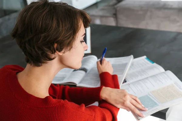 Smiling Young Woman Studying Table Kitchen Home — Stock Photo, Image