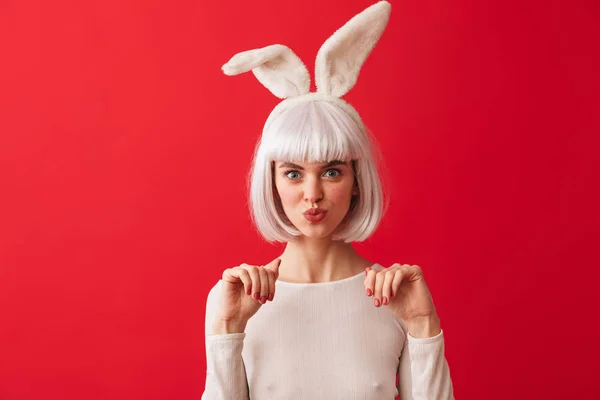 Beeld Van Een Jonge Vrouw Gelukkig Gekleed Carnaval Kerstmis Bunny — Stockfoto
