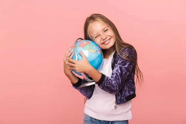 Smiling Little Girl Standing Isolated Pink Background Holding Earth Globe — Stock Photo, Image