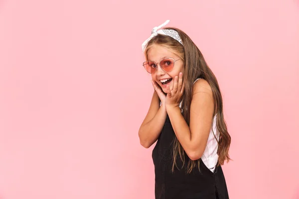 Cheerful Little Girl Wearing Dress Sunglasses Standing Isolated Pink Background — Stock Photo, Image