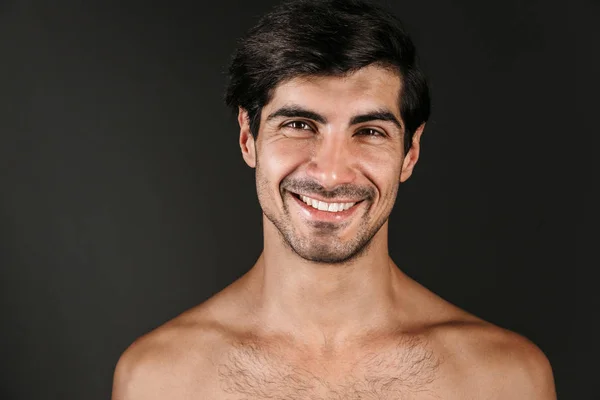 Image Handsome Naked Young Smiling Man Posing Isolated Dark Wall — Stock Photo, Image