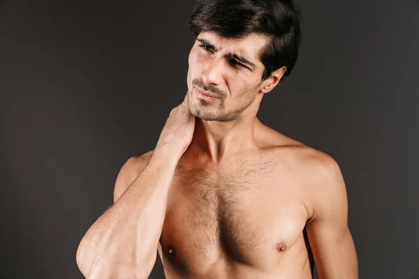 Bild Eines Gut Aussehenden Unzufriedenen Jungen Mannes Mit Nackenschmerzen Der — Stockfoto