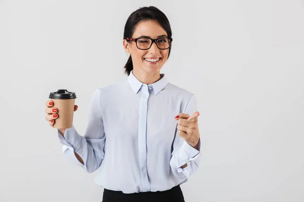 Imagen Exitosa Secretaria Mujer Con Anteojos Bebiendo Café Taza Papel — Foto de Stock