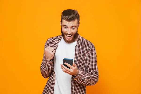 Retrato Joven Alegre Con Ropa Casual Pie Aislado Sobre Fondo — Foto de Stock