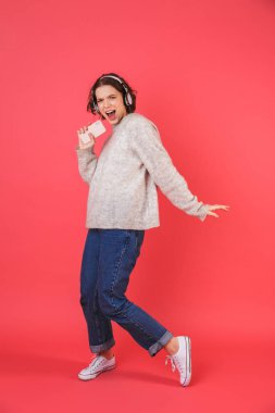 Tam Boy mutlu bir genç kadının portresi