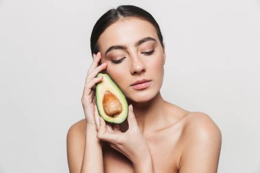 Bir genç sağlıklı çekici esmer kadın Güzellik Portresi