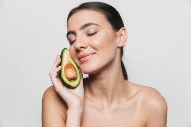 Bir genç sağlıklı çekici esmer kadın Güzellik Portresi