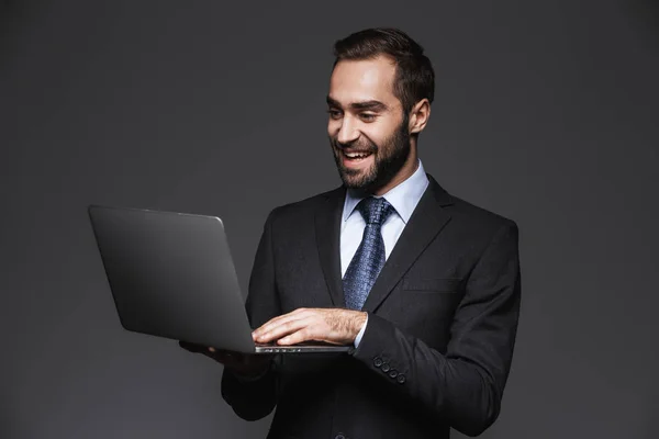 Portrait of a confident handsome businessman — Stock Photo, Image