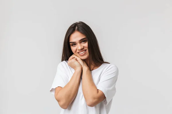 Retrato de uma bela jovem mulher casualmente vestida — Fotografia de Stock