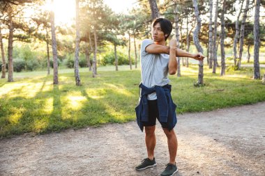 Emin genç Asya atlet